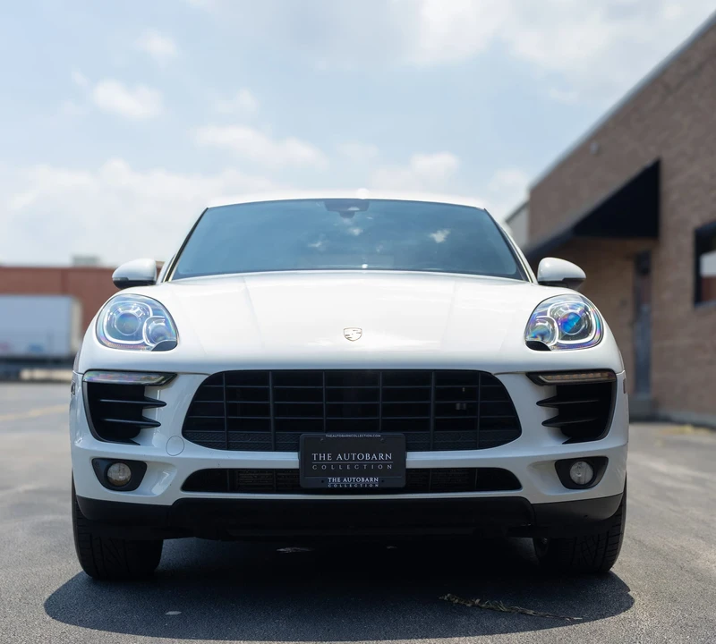 2017 Porsche Macan - Image 5 of 31