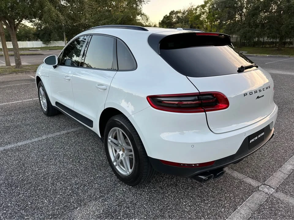 2017 Porsche Macan - Image 6 of 19