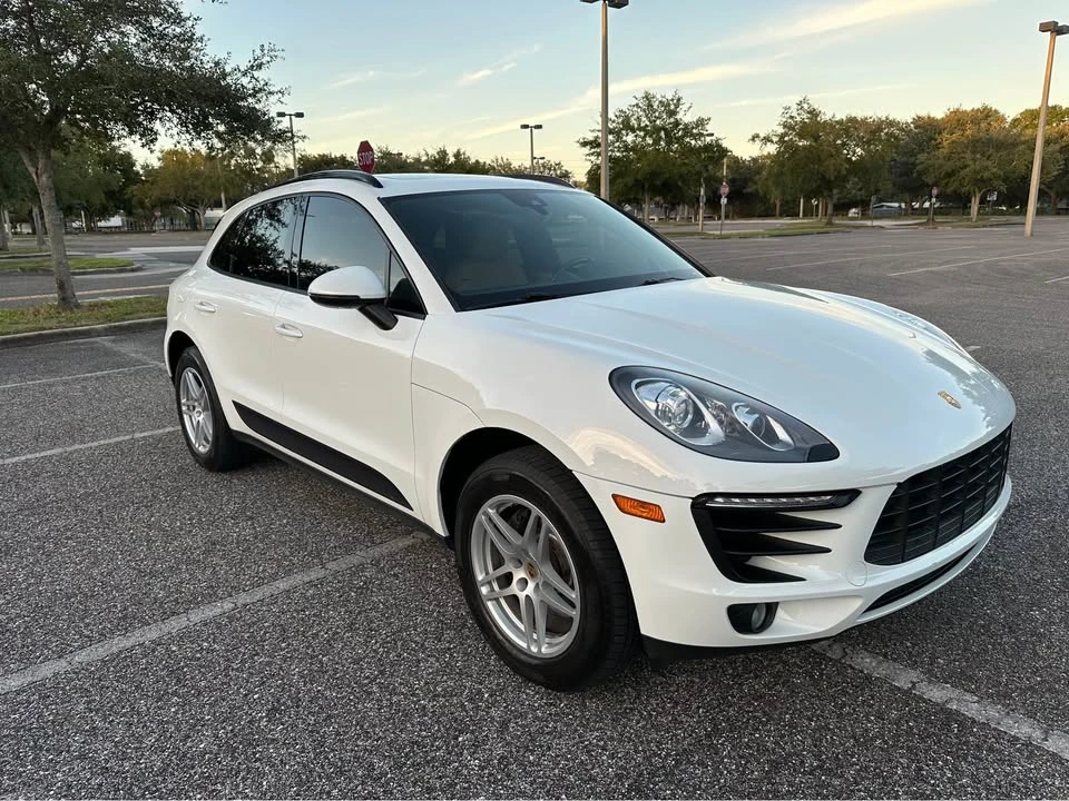 2017 Porsche Macan - Image 3 of 19