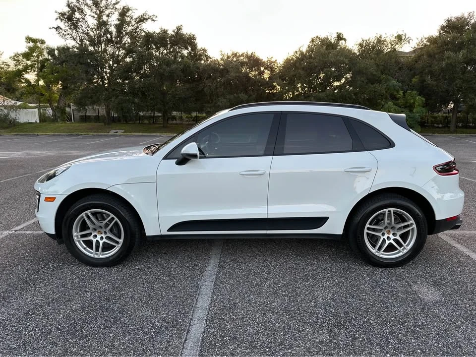 2017 Porsche Macan - Image 7 of 19