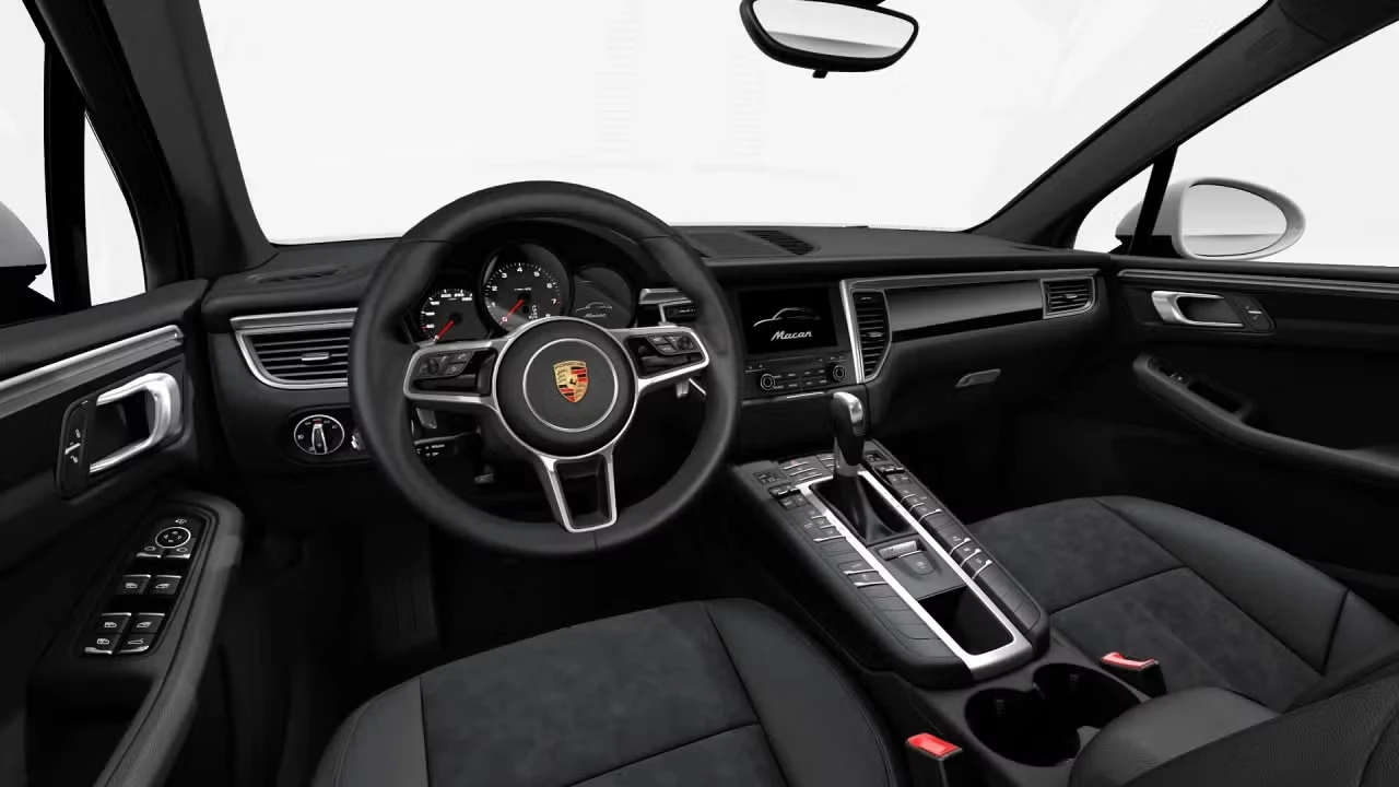 2017 Porsche Macan - Image 29 of 31
