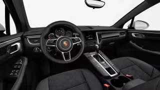 2017 Porsche Macan - Image 26 of 31