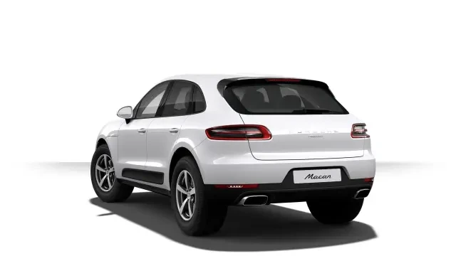 2017 Porsche Macan - Image 23 of 31