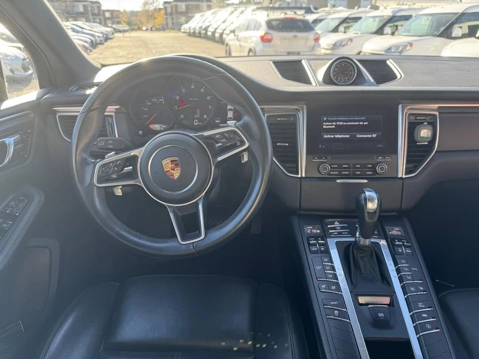 2017 Porsche Macan - Image 18 of 19