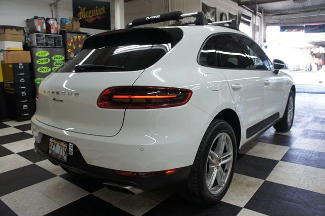 2017 Porsche Macan - Image 6 of 31
