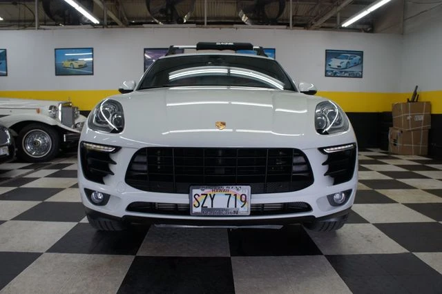 2017 Porsche Macan - Image 9 of 31
