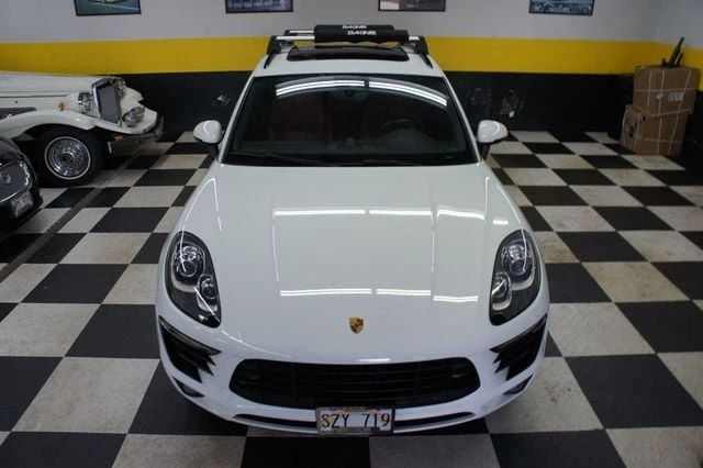 2017 Porsche Macan - Image 11 of 31
