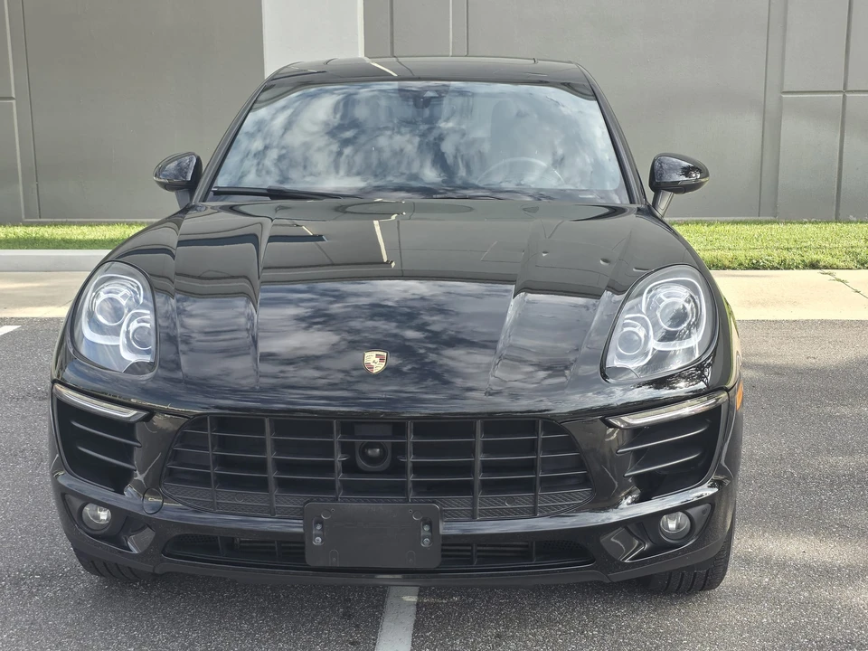 2017 Porsche Macan - Image 9 of 31