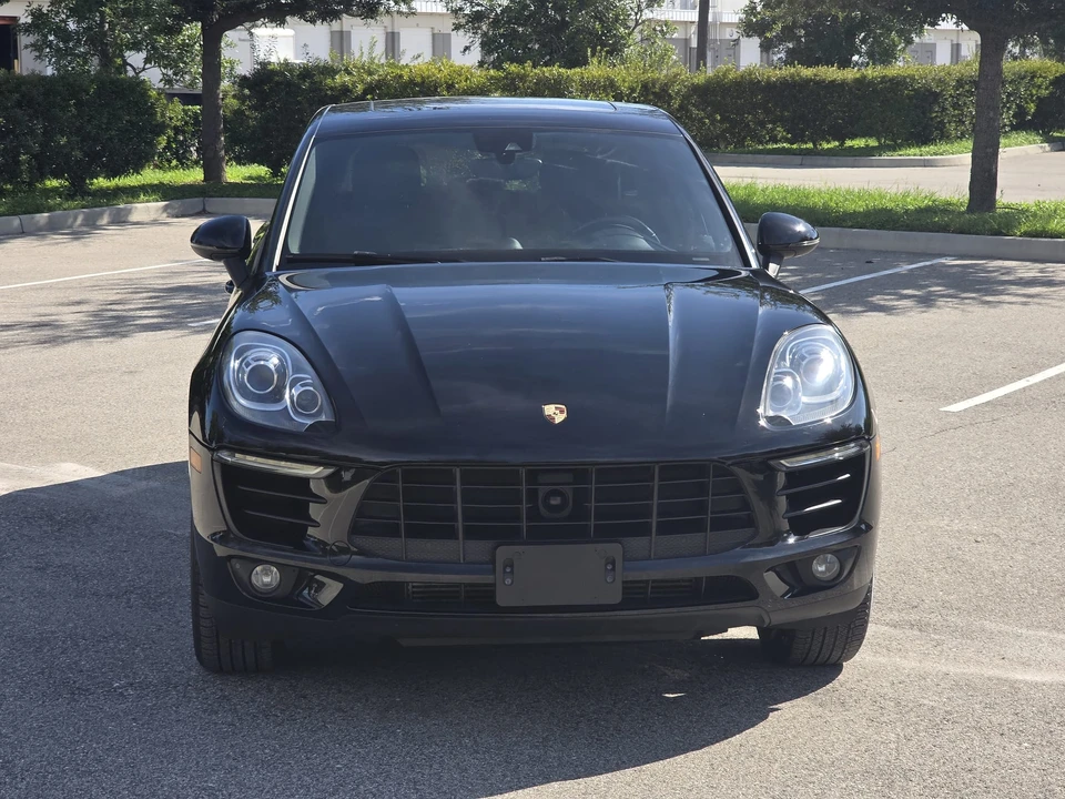2017 Porsche Macan - Image 8 of 31