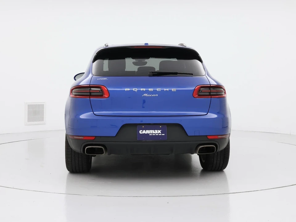 2017 Porsche Macan - Image 7 of 29