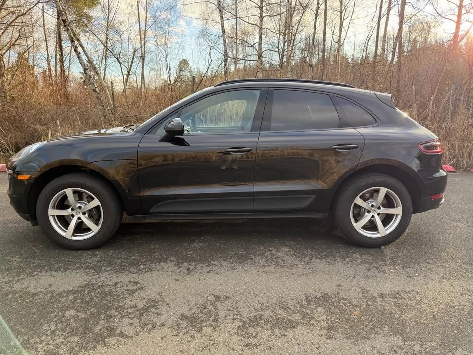 2017 Porsche Macan - Image 6 of 12
