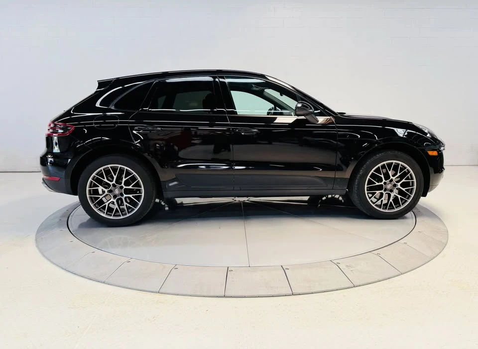 2017 Porsche Macan - Image 5 of 19