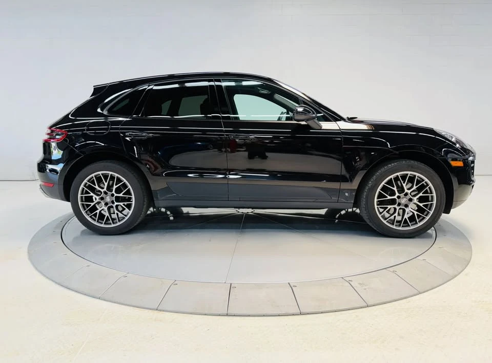 2017 Porsche Macan - Image 6 of 19