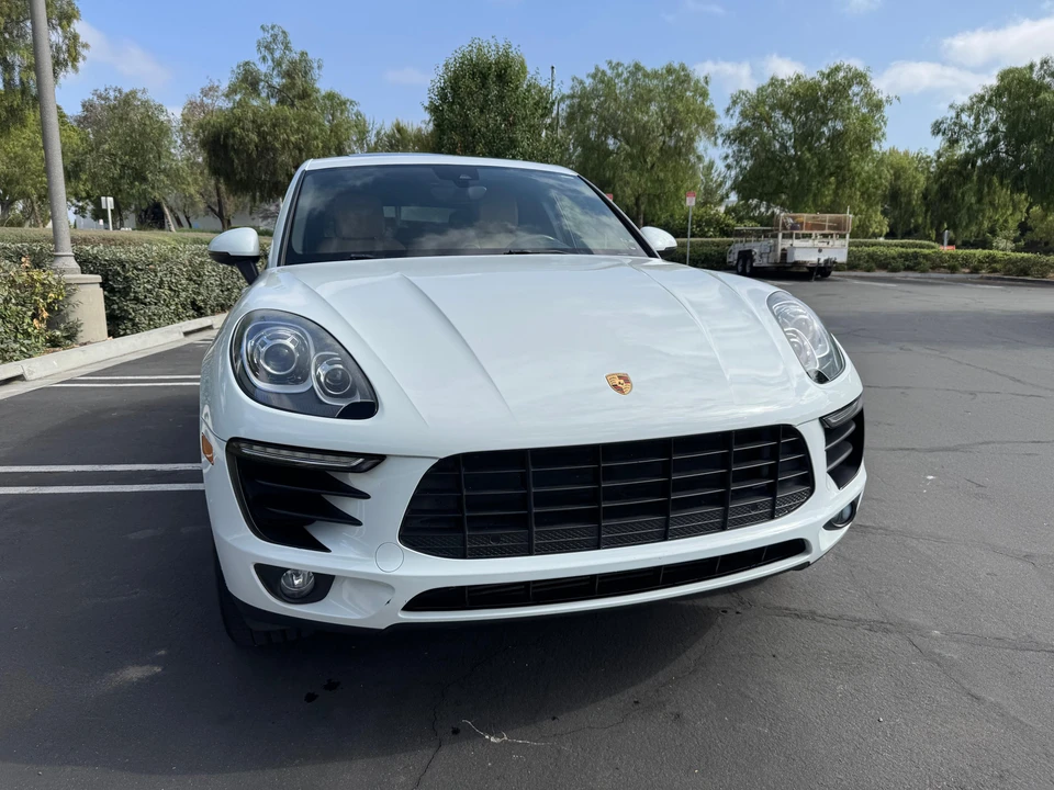 2017 Porsche Macan - Image 20 of 31