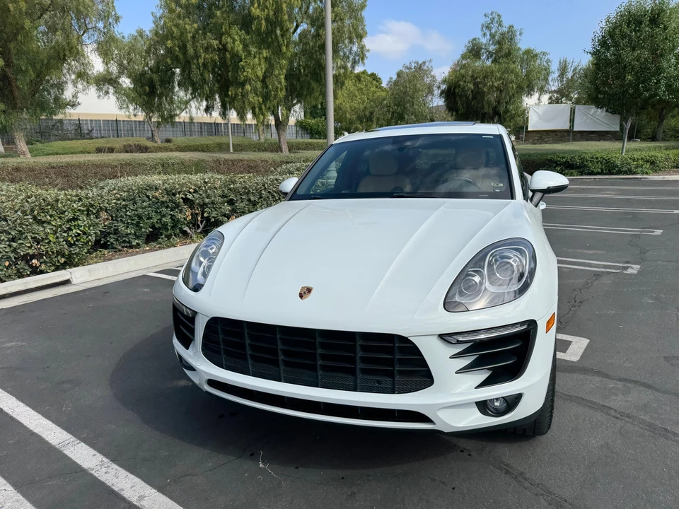 2017 Porsche Macan - Image 6 of 31