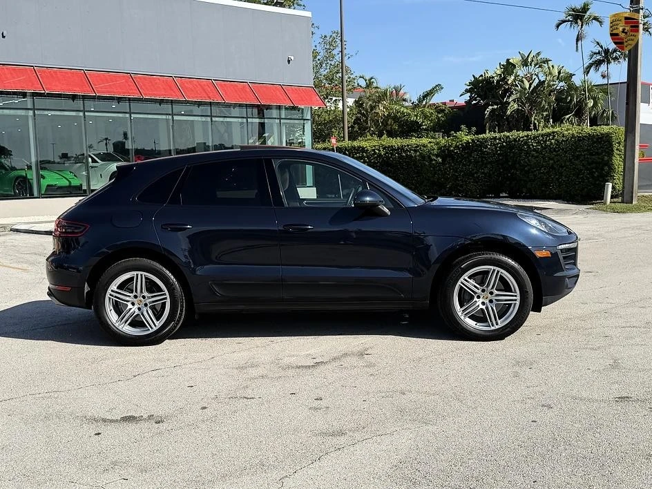 2017 Porsche Macan - Image 8 of 25