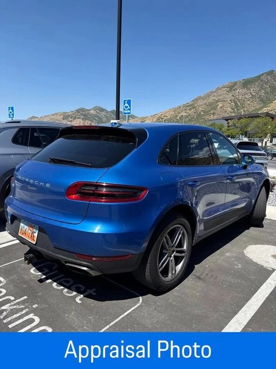 2017 Porsche Macan - Image 5 of 5