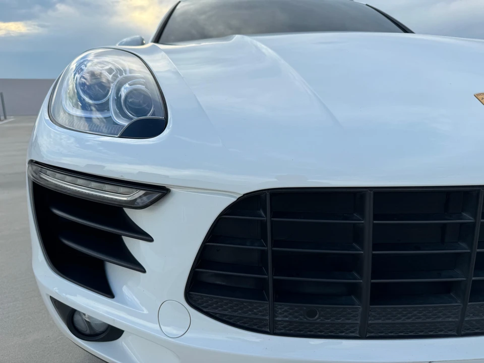 2017 Porsche Macan - Image 21 of 22
