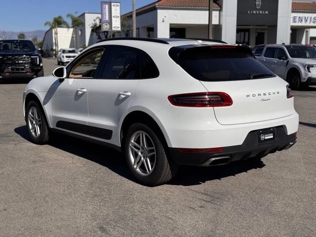 2017 Porsche Macan - Image 10 of 12