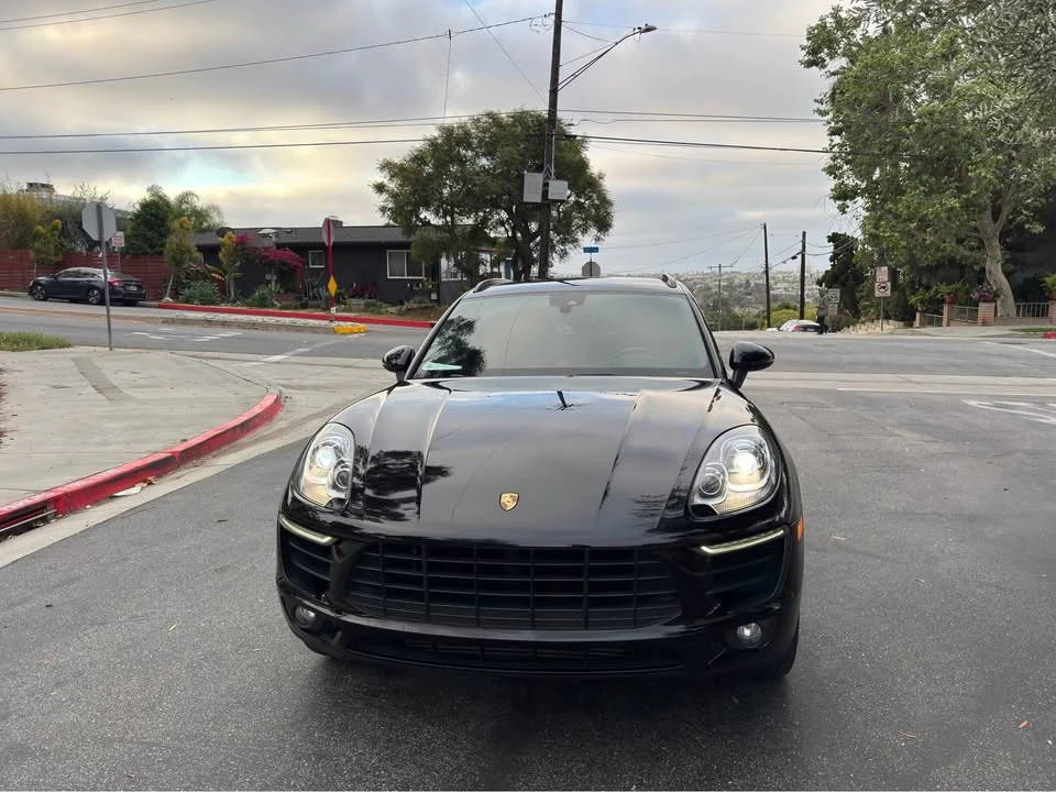 2017 Porsche Macan - Image 3 of 12