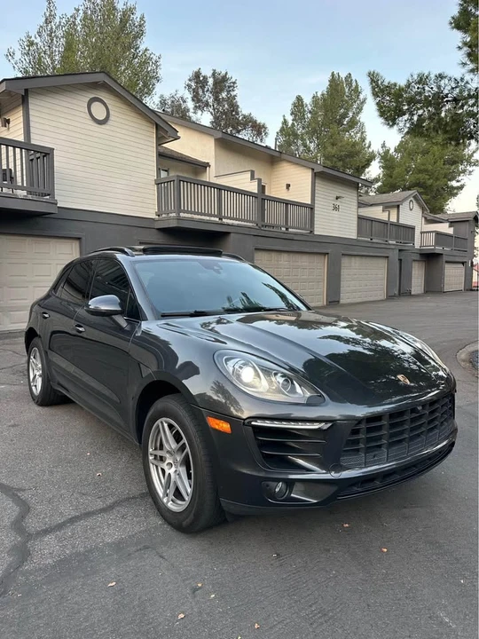 2017 Porsche Macan - Image 15 of 15