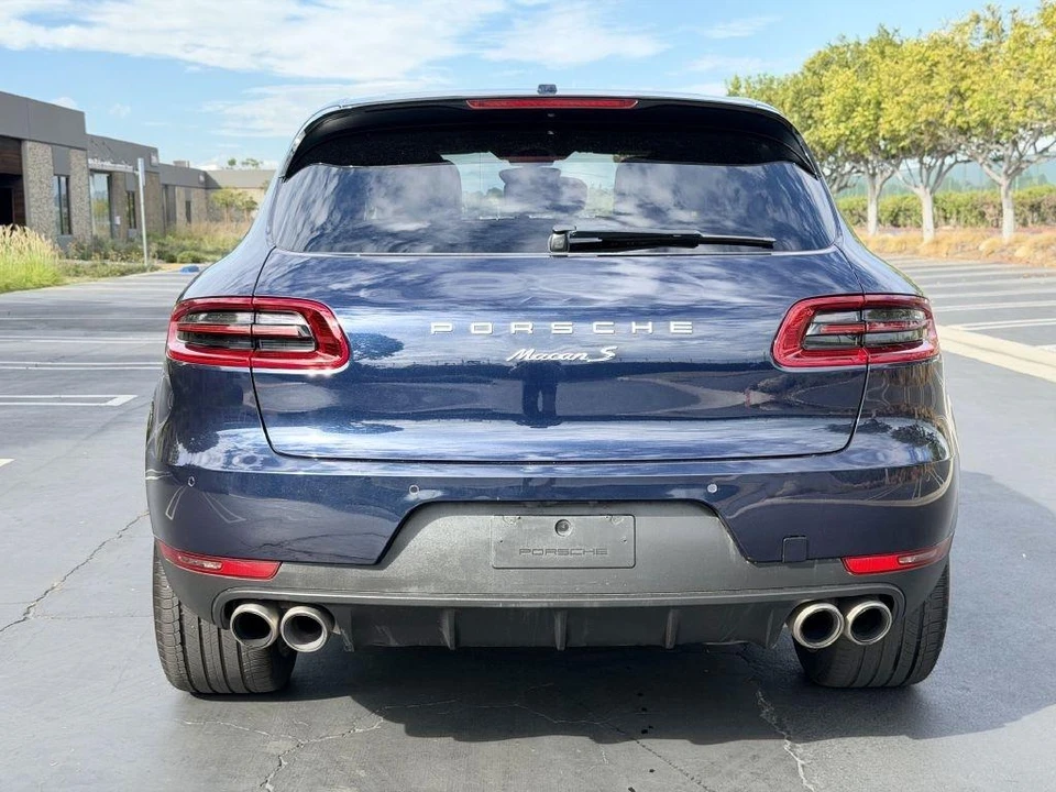 2017 Porsche Macan - Image 6 of 22
