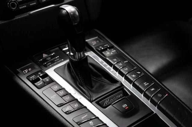 2017 Porsche Macan - Image 3 of 17
