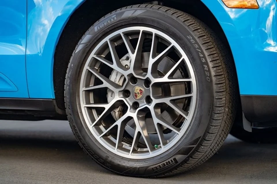 2017 Porsche Macan - Image 6 of 17