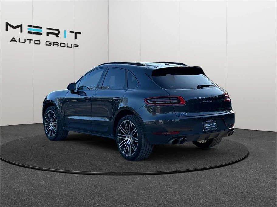 2017 Porsche Macan - Image 7 of 21