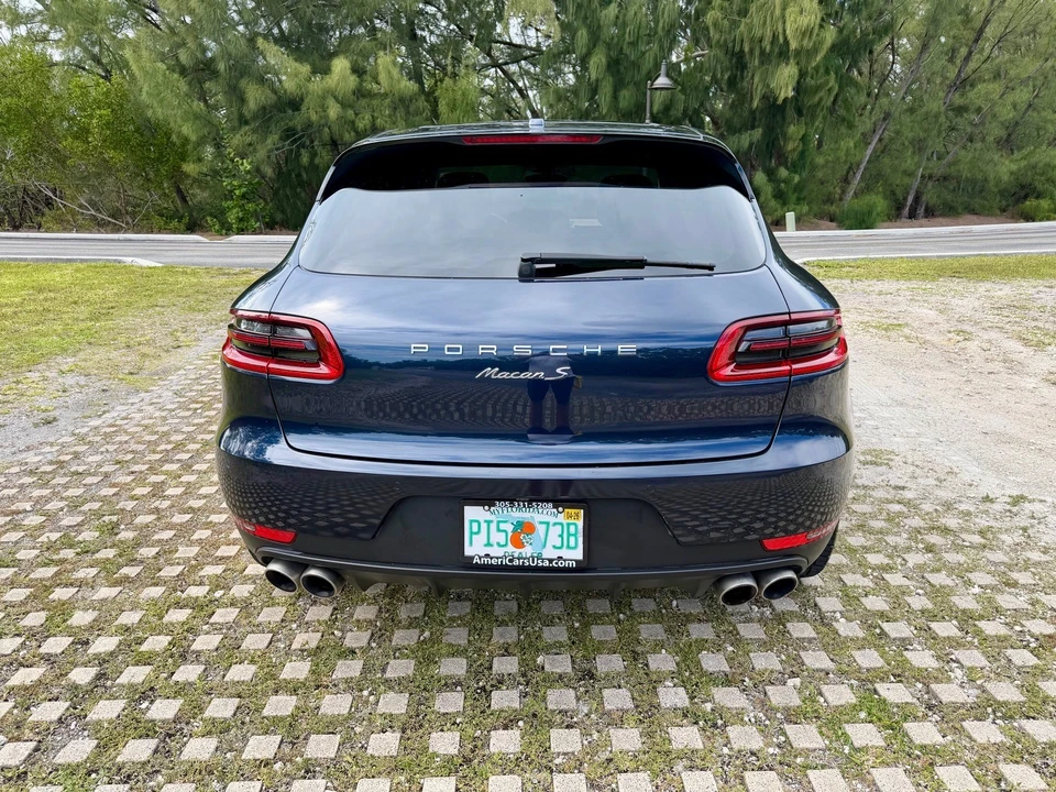 2017 Porsche Macan - Image 6 of 31