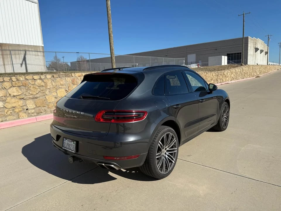 2017 Porsche Macan - Image 6 of 14
