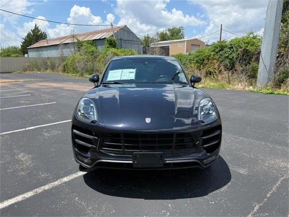 2017 Porsche Macan - Image 22 of 31