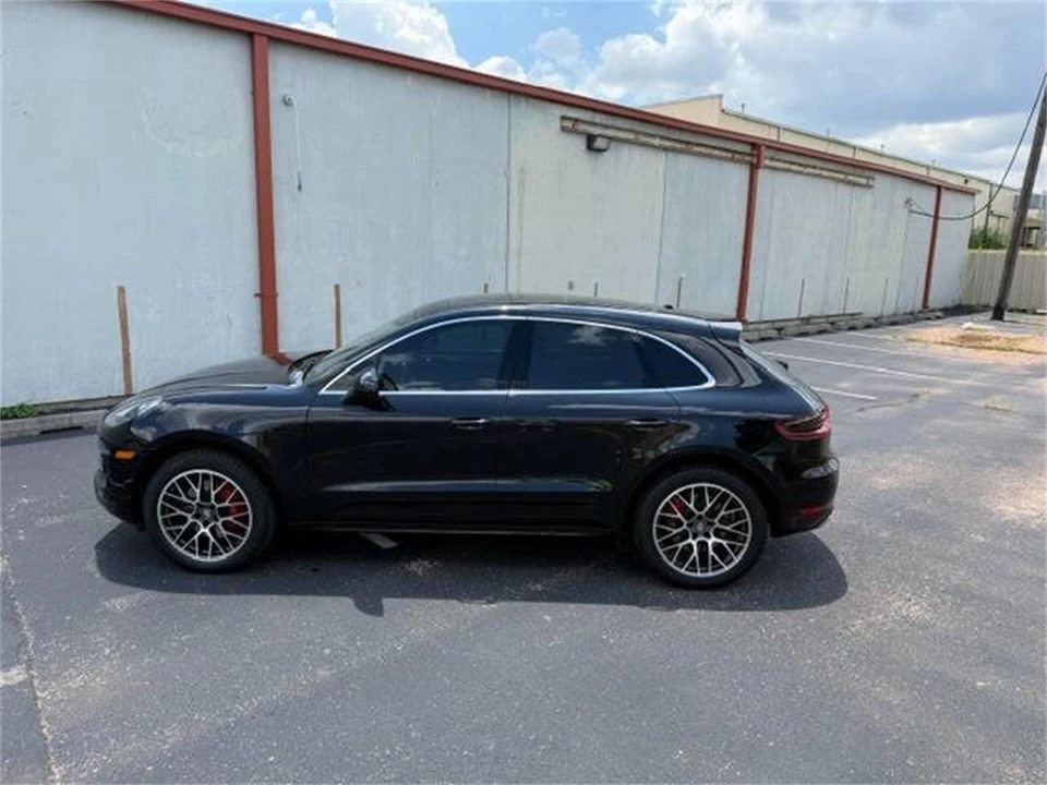 2017 Porsche Macan - Image 5 of 31