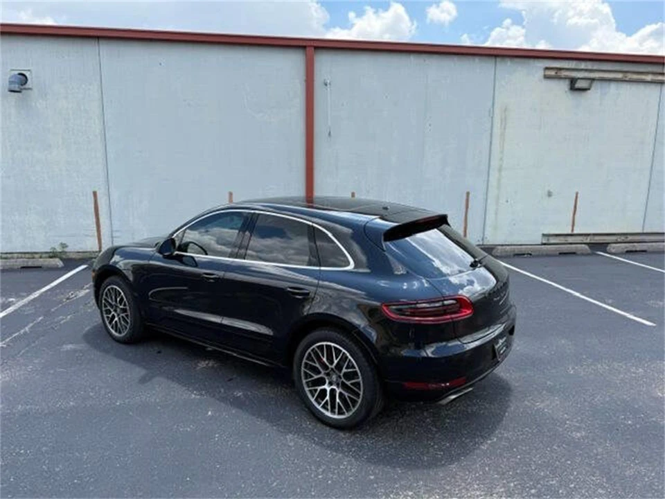 2017 Porsche Macan - Image 7 of 31
