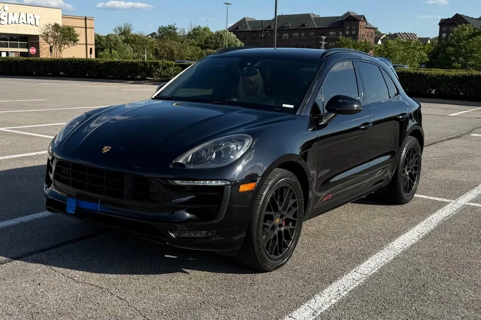 2017 Porsche Macan - Image 4 of 15