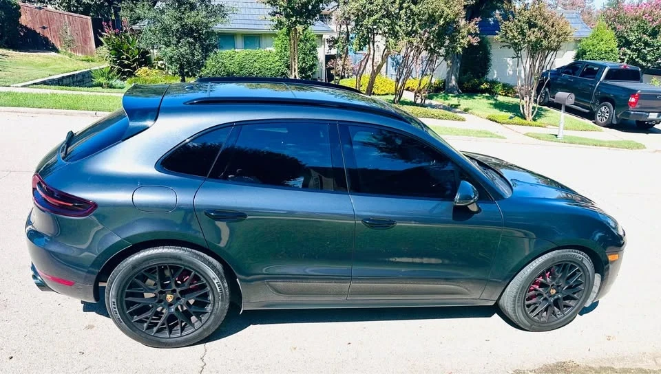 2017 Porsche Macan - Image 5 of 11