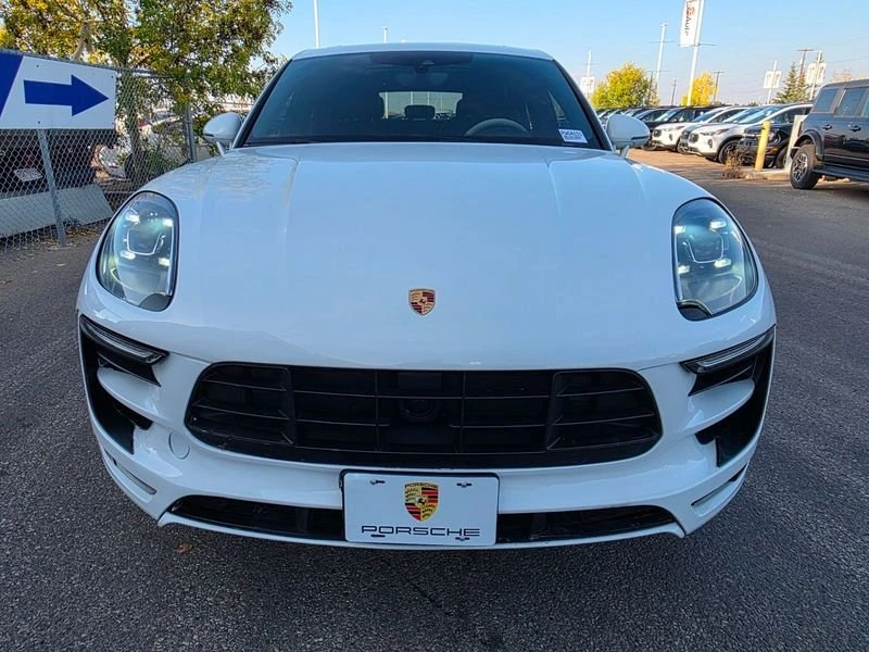 2017 Porsche Macan - Image 2 of 20