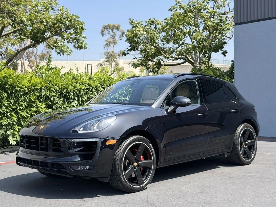 2017 Porsche Macan - Image 3 of 31