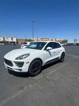 2017 Porsche Macan - Image 2 of 10
