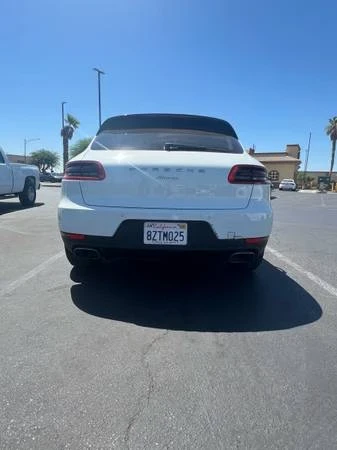 2017 Porsche Macan - Image 5 of 10