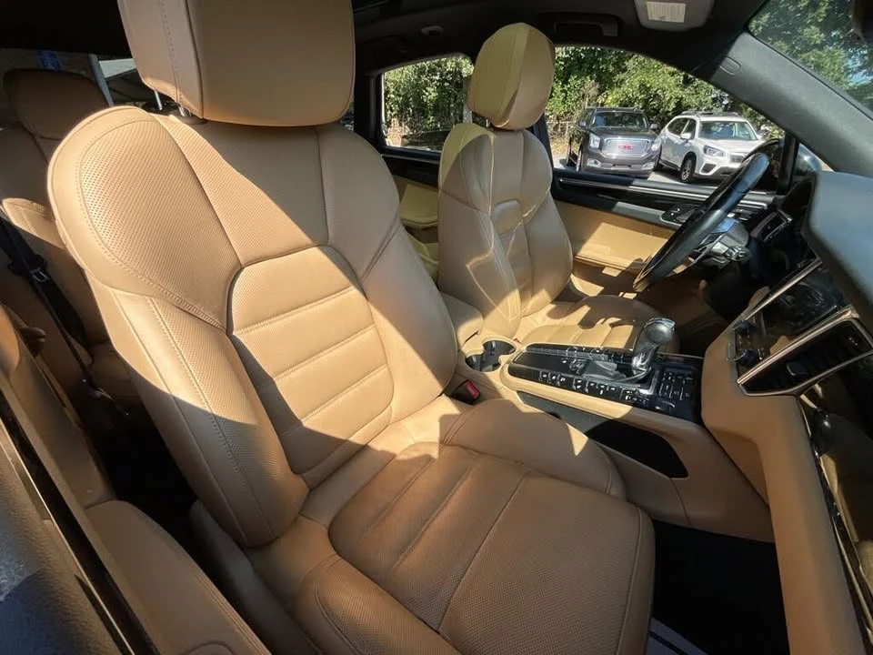 2017 Porsche Macan - Image 10 of 20