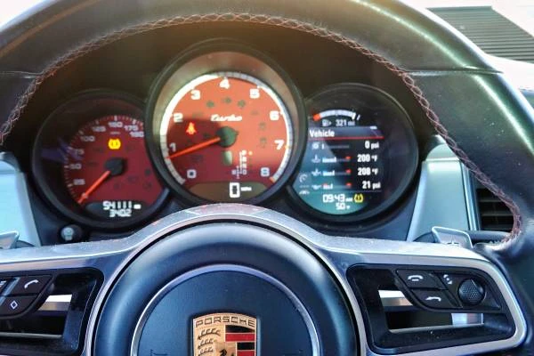 2017 Porsche Macan Turbo - Image 12 of 12