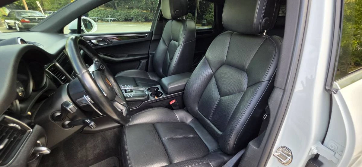 2017 Porsche Macan S - Image 8 of 24