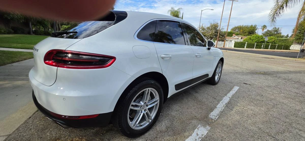 2017 Porsche Macan S - Image 5 of 24
