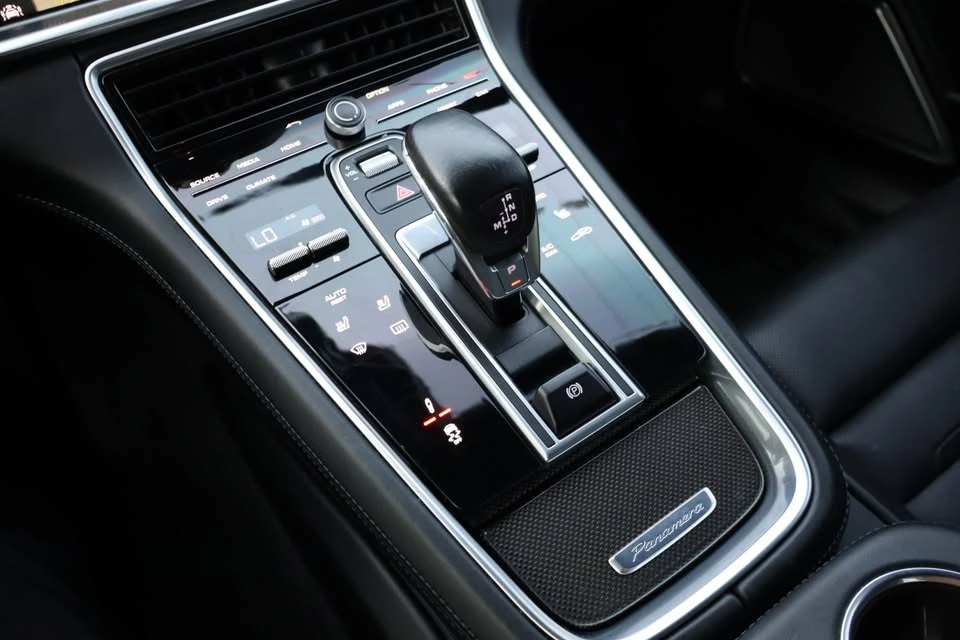 2017 Porsche 971 Panamera Turbo - Image 18 of 20