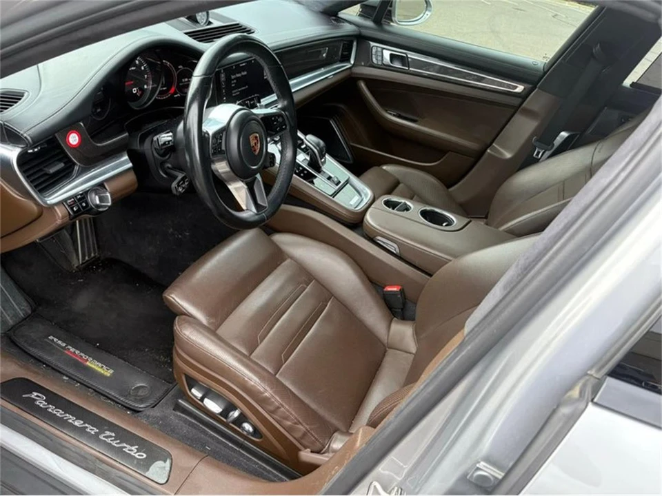 2017 Porsche 971 Panamera - Image 11 of 31
