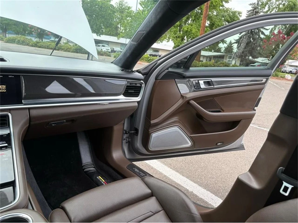 2017 Porsche 971 Panamera - Image 15 of 31