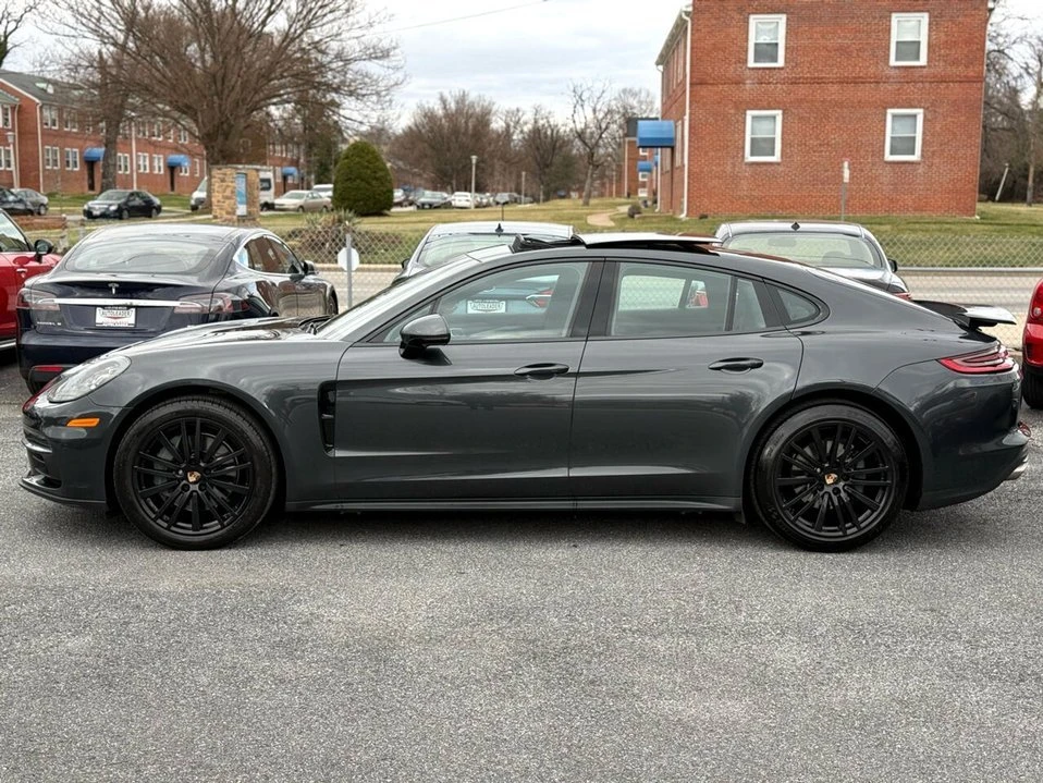 2017 Porsche 971 Panamera - Image 13 of 20
