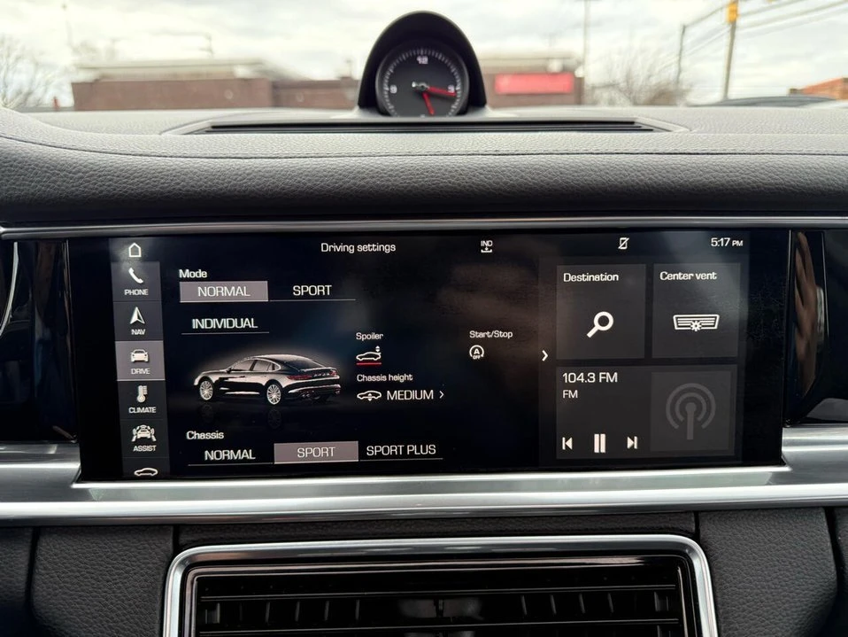 2017 Porsche 971 Panamera - Image 17 of 20