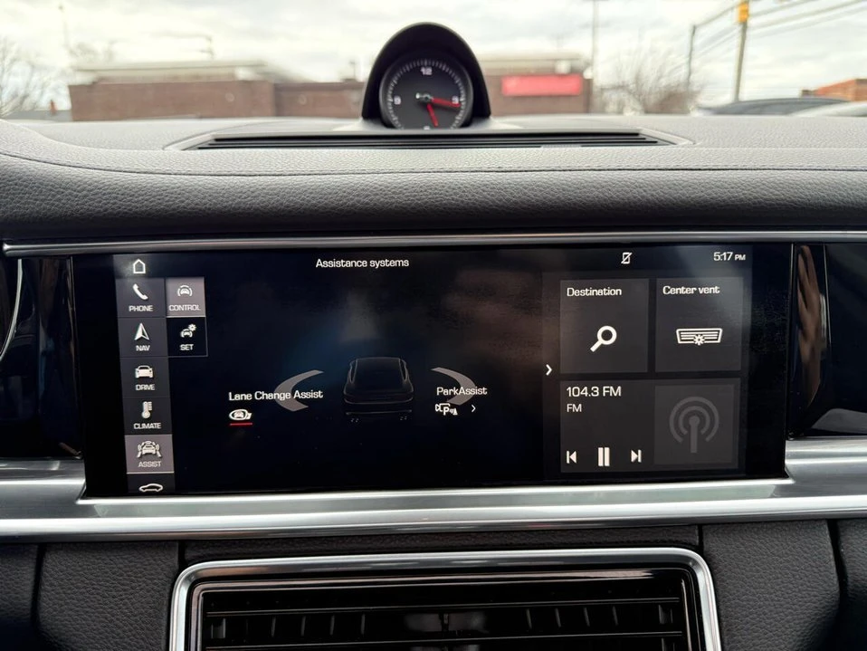 2017 Porsche 971 Panamera - Image 18 of 20